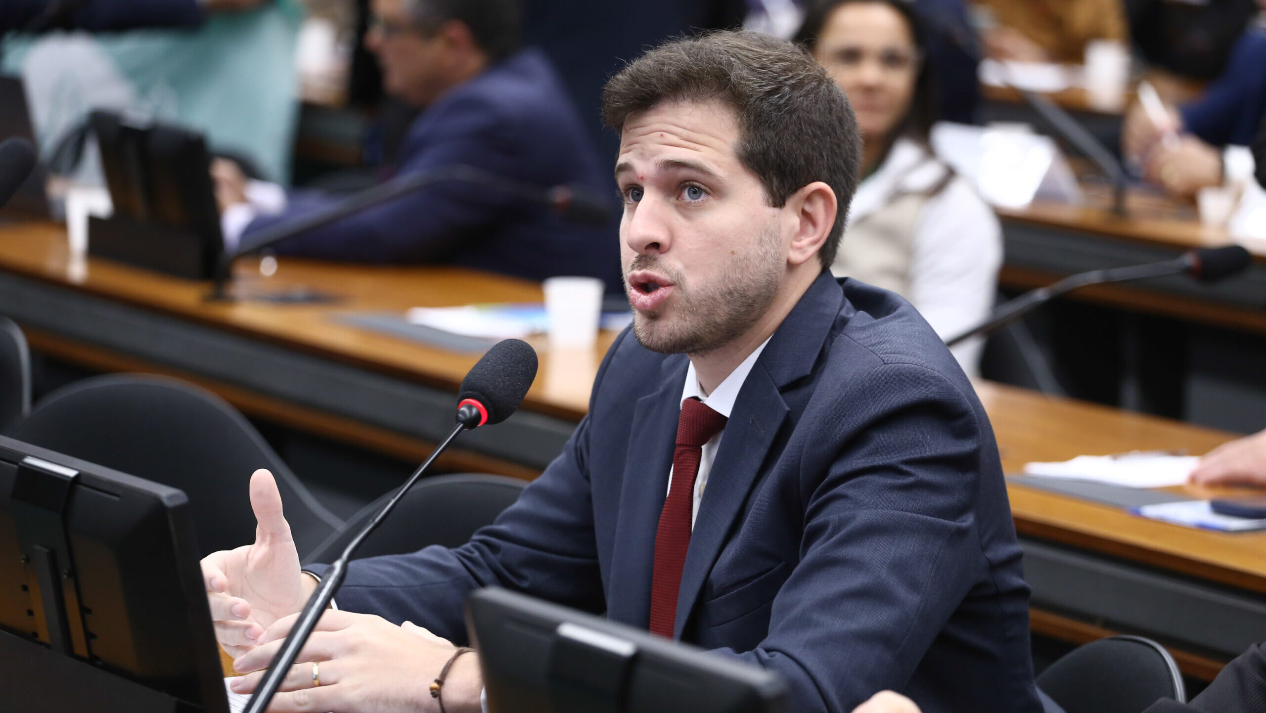 PSB se manifesta sobre operação da PF no gabinete do deputado Júnior Mano