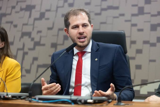 PSB se manifesta sobre operação da PF no gabinete do deputado Júnior Mano