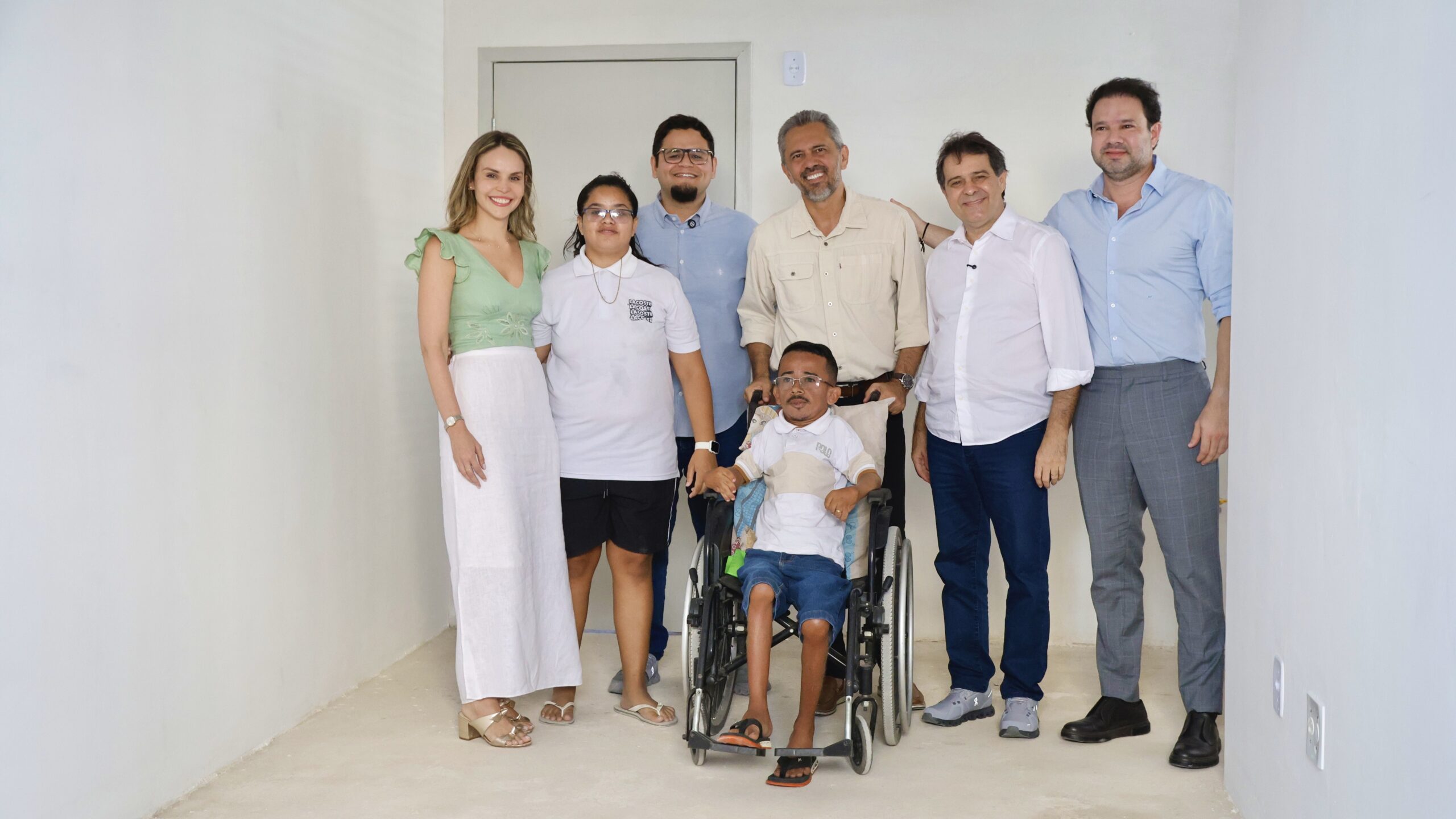 Evandro Leitão entrega residencial e anuncia meta de 6 mil novas moradias em Fortaleza
