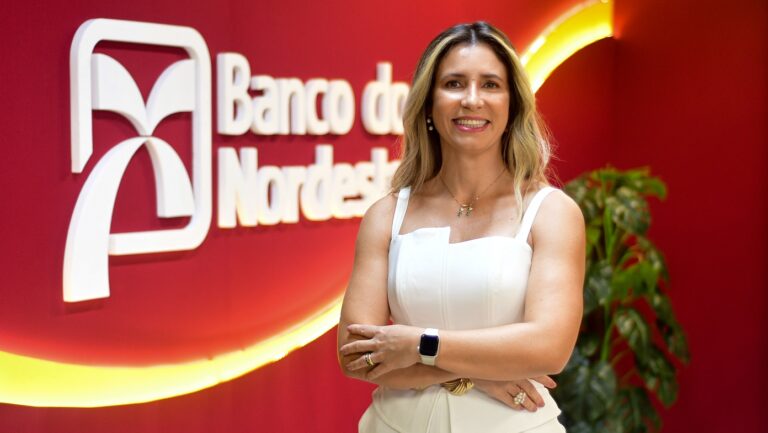 MPCE notifica diretora do BNB para dar explicações sobre mudanças no comando da TI