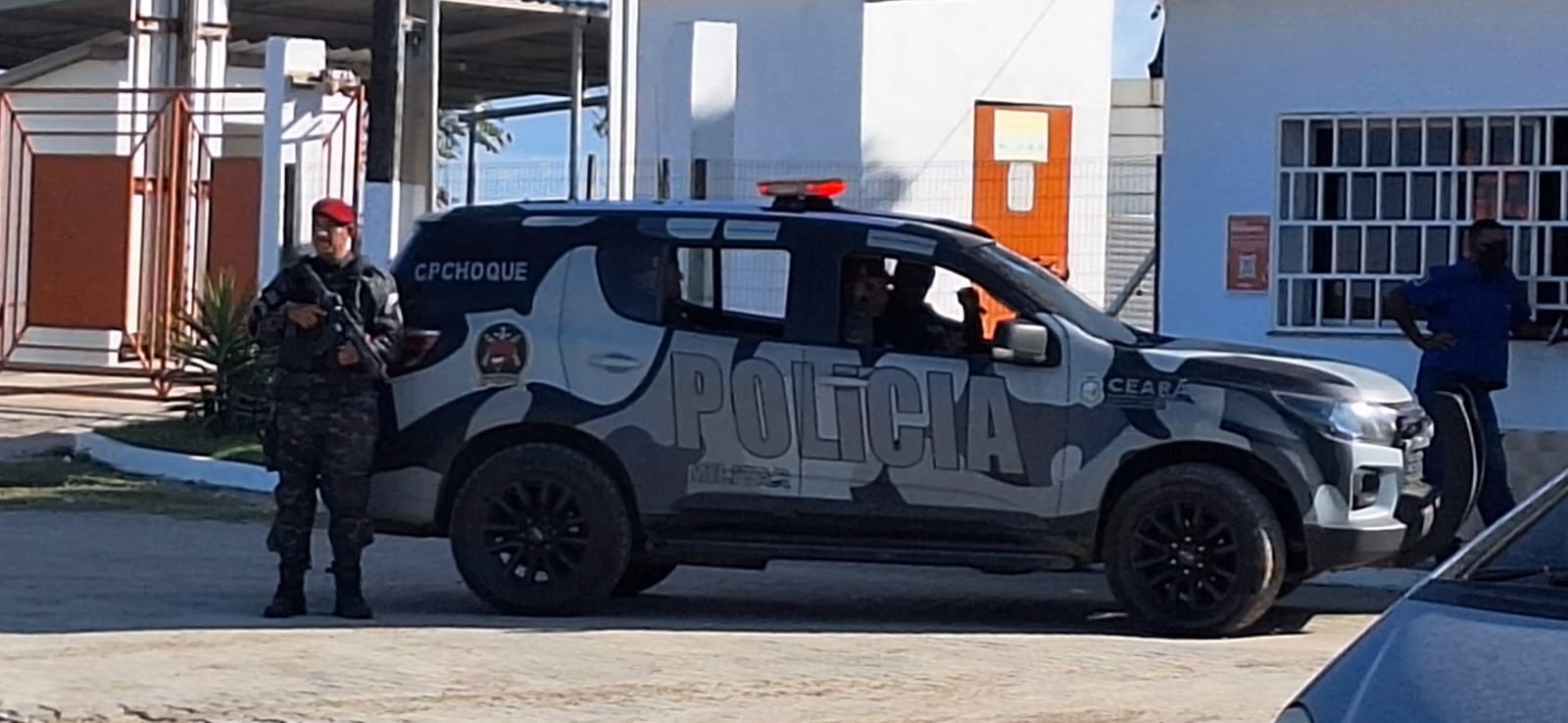 Criminosos roubam empresa de Aquiraz e são caçados por Forças de Segurança