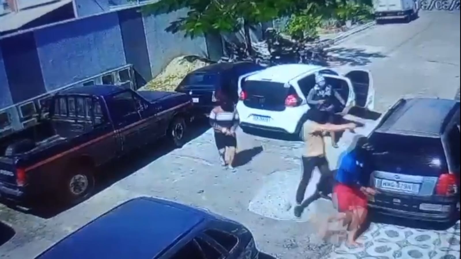 Mecânico é executado a tiros dentro de oficina em Maracanaú