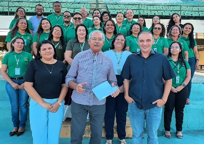 Prefeito de Horizonte comemora recorde em avaliação da Educação Básica