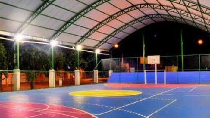 Cobertura de ginásio desaba em Pacatuba; não há feridos