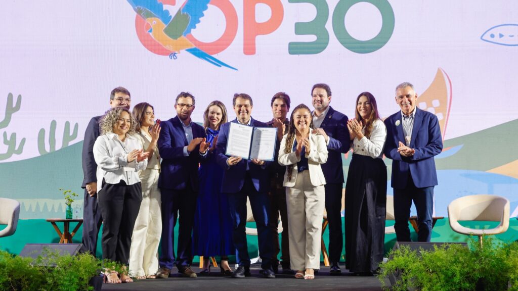 Prefeito Evandro Leitão assina decreto criando cinco novos parques urbanos