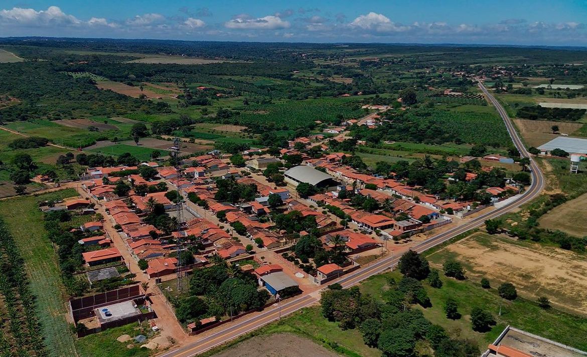 Comerciantes de Ibiapina sofrem extorsão e evitam atender bairros dominados por facções