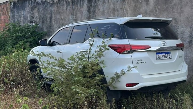Grupo armado invade casa paroquial em Frecheirinha e faz padre refém