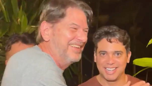 Cid comunica a aliados acordo com Camilo para apoio à candidatura de Jr. Mano ao Senado