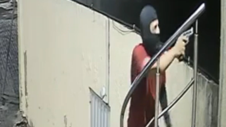 Vigilante reage a assalto, atira e mata dois criminosos em Aquiraz