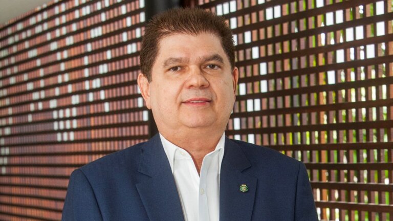 Mauro Benevides Filho se filia ao União Brasil e confirma alinhamento para as eleições de 2026