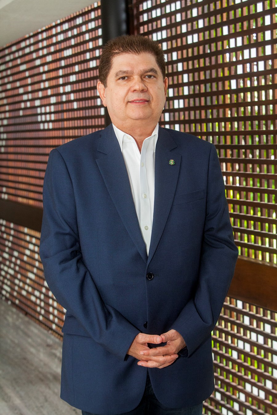 Deputado federal Mauro Filho é internado após AVC