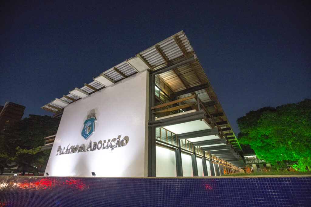 Governo do Ceará define novo secretariado; confira nomes