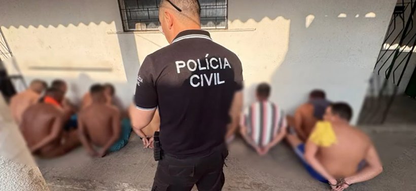 Polícia Civil cumpre mandado de prisão contra tesoureiro do TCP e outros 27 membros da facção