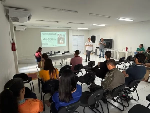 Prefeitura do Crato apresenta proposta de Plano de Arborização Urbana