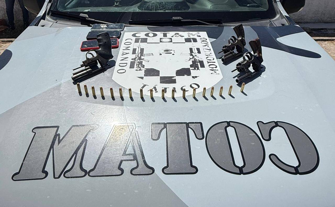 Operação do Batalhão de Choque no bairro Paupina prende três “seguranças” de facção