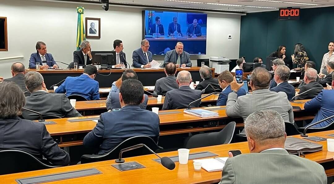 Bancada cearense define prioridades nas emendas de 2026