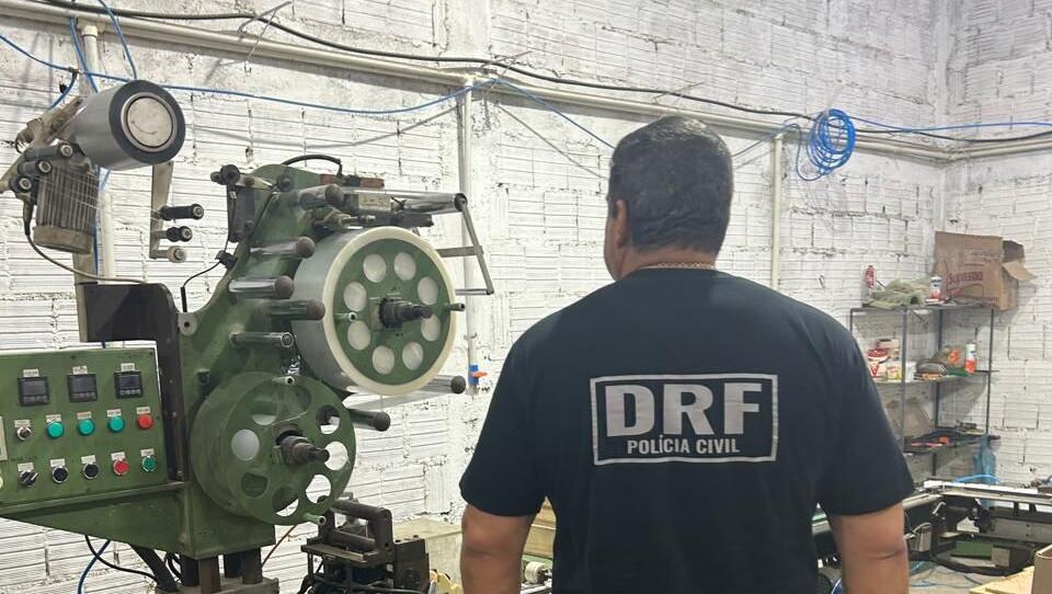 PCCE desarticula fábrica clandestina de cigarros e prende 10 estrangeiros em Tianguá