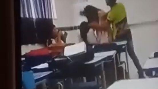Professora agride estudante em sala de aula no município de Santana do Acaraú