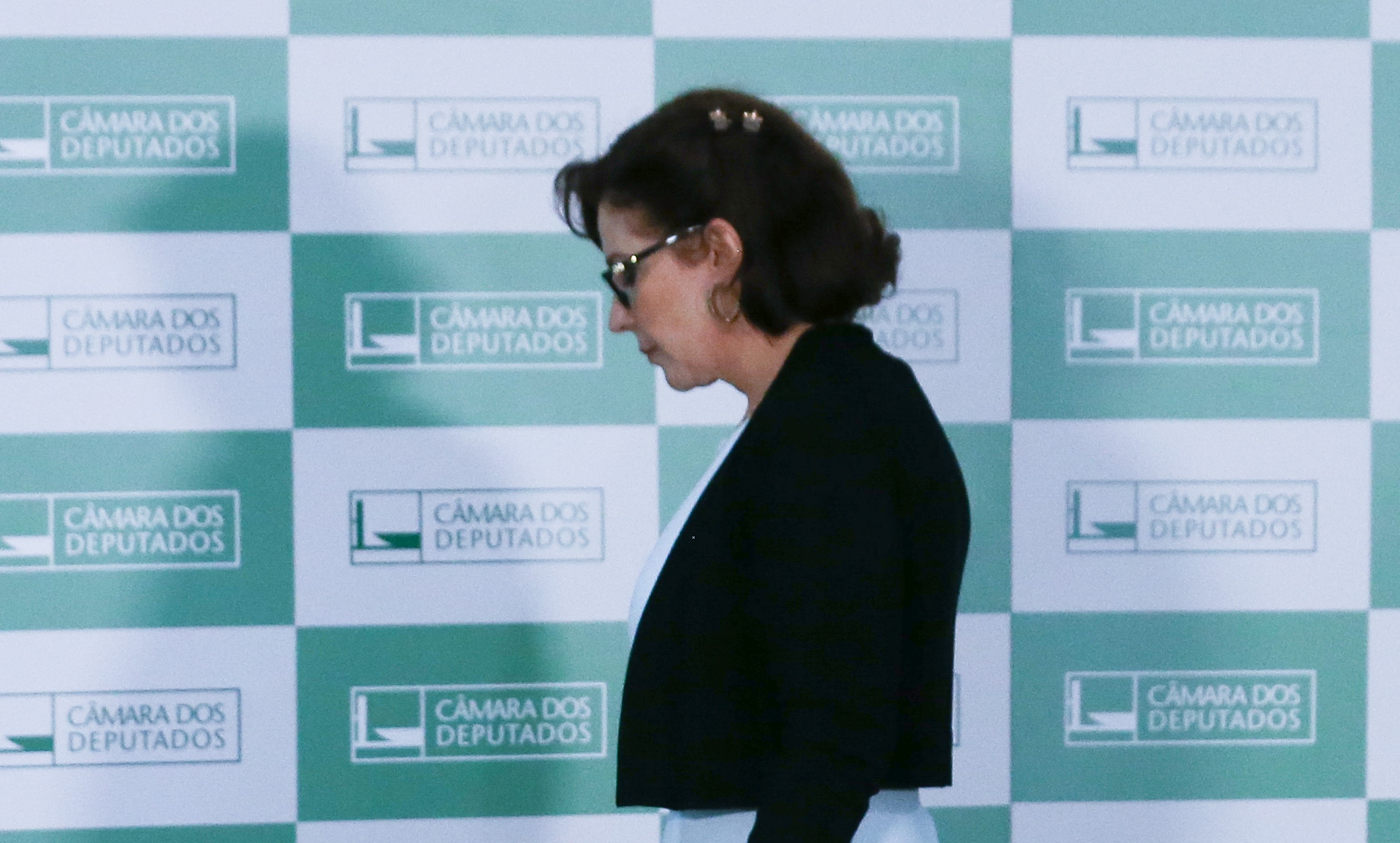 Câmara rejeita cassação do mandato de Carla Zambelli; confira como votaram os cearenses