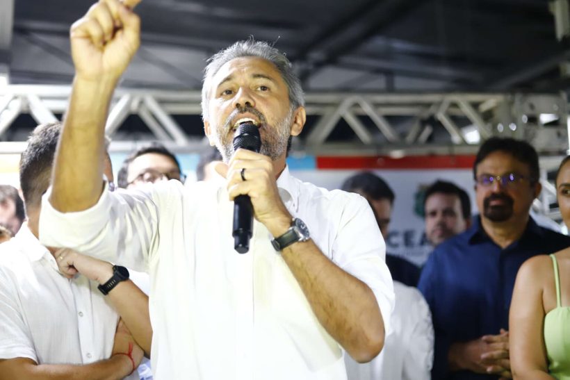 Elmano ressalta impacto do VaiVem para desempregados e estudantes do Cariri