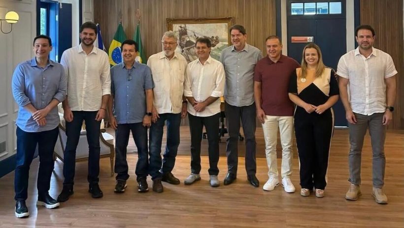 Cid, Eudoro e líderes do PSB-CE se reúnem com Evandro Leitão no Paço Municipal