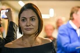 Michelle Bolsonaro não retira crítica feita no Ceará por aliança do PL com Ciro