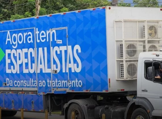 Tauá recebe carreta de saúde da mulher para diagnóstico precoce do câncer