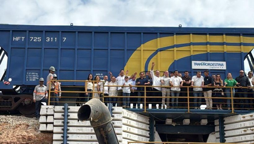 Iguatu recebe primeiro trem de carga da Ferrovia Transnordestina
