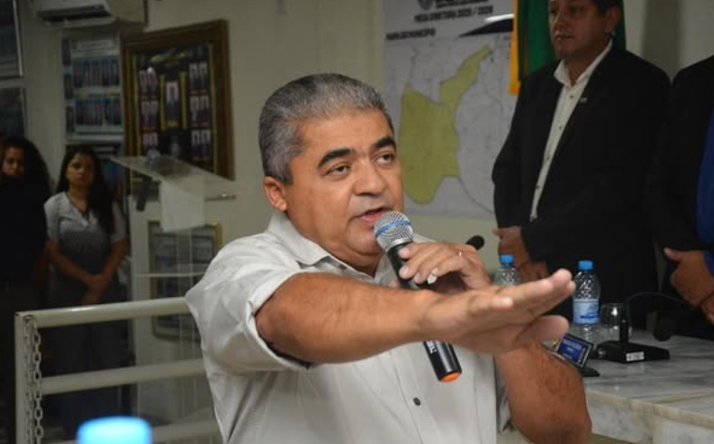 Vice-prefeito Ronaldo Pereira assume Prefeitura de Salitre interinamente