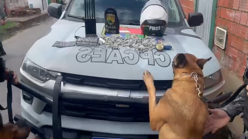 PM prende suspeito com mais de 550 papelotes de drogas em Caucaia