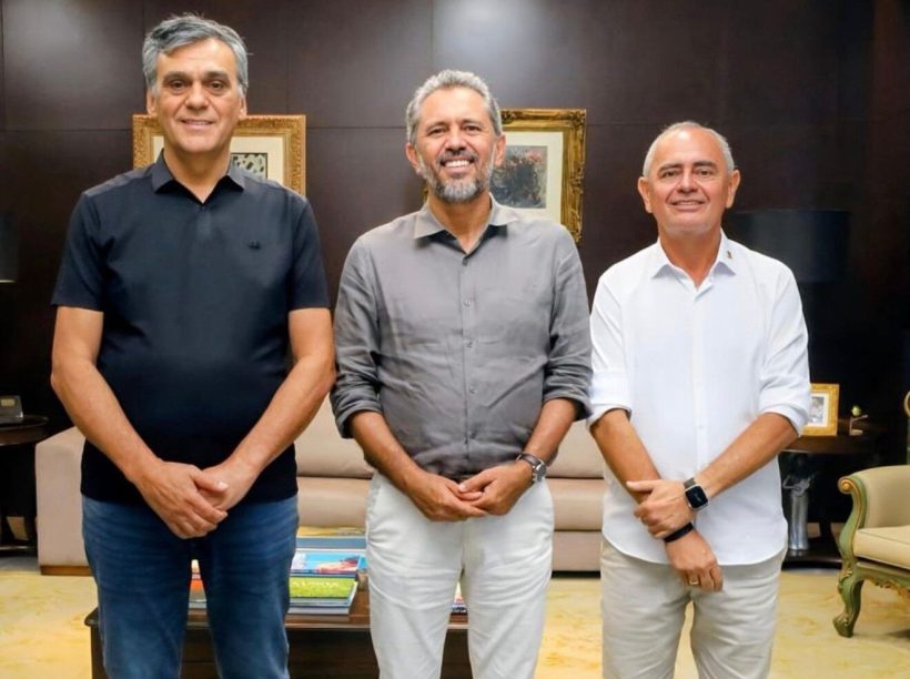 Naumi, Elmano e Claudemir