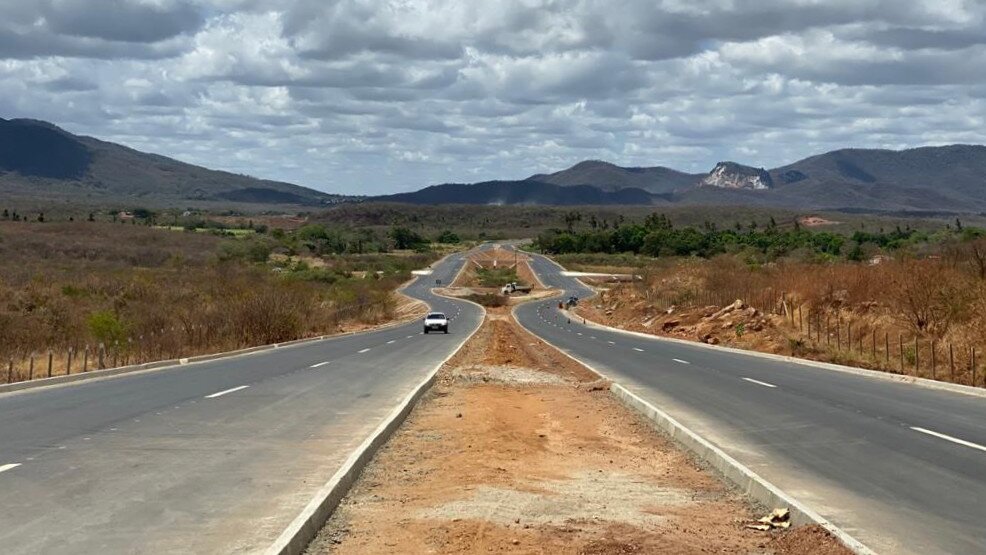 Obra de duplicação da CE-060 e CE-356 está em fase de licitação, anuncia governador