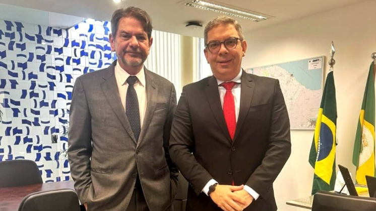 Cid Gomes destina emenda de R$ 500 mil para fortalecer a saúde do Crato