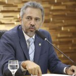 Governo Elmano é aprovado por 56,3% dos cearenses, aponta Instituto Paraná