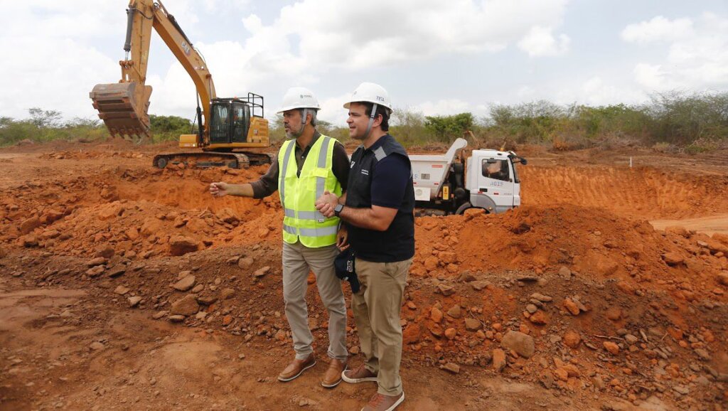 Governador Elmano prevê entrega da Transnordestina até o primeiro semestre de 2027