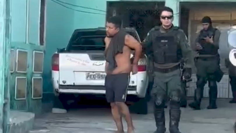 Homem é preso por arremessar a própria mãe da janela de apartamento