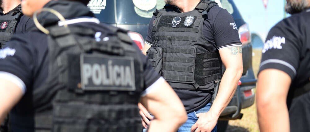 Operação prende integrantes de grupo criminoso e bloqueia R$ 59 milhões no Ceará