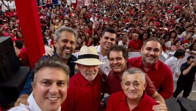 Segundo nome para disputa do Senado segue indefinida e mobiliza líderes do PT