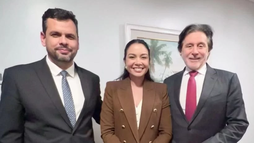 Eunício trabalha para viabilizar candidatura ao Senado conquistando apoio de prefeitos