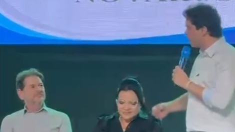 Júnior Mano anuncia possível desistência da candidatura ao Senado e declara apoio a Cid Gomes