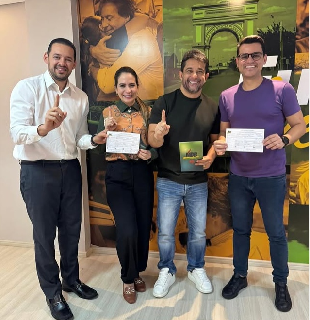 Após anunciar ida ao PSD, deputado Apóstolo Luiz Henrique se filia ao MDB