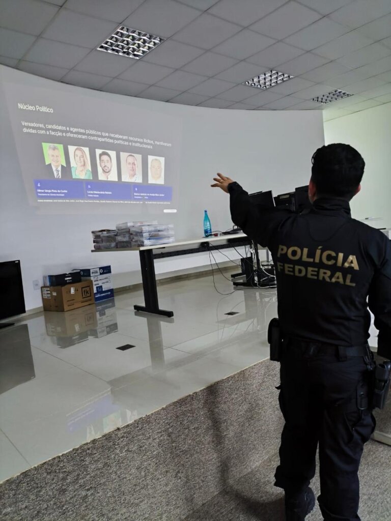 Presidente da Câmara Munipal mais quatro vereadores entre os presos da operação da PF