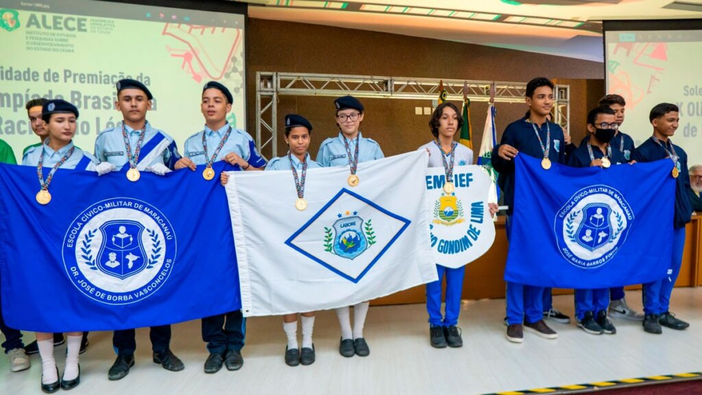Alunos de Maracanaú recebem 47 medalhas de ouro da Olimpíada Brasileira de Raciocínio Lógico