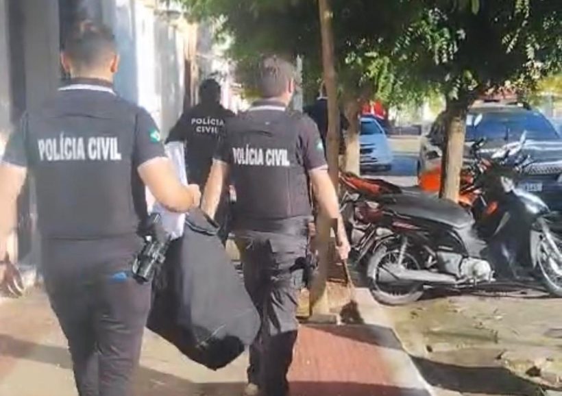 MPCE deflagra operação contra vereador de Sobral e apreende documentos