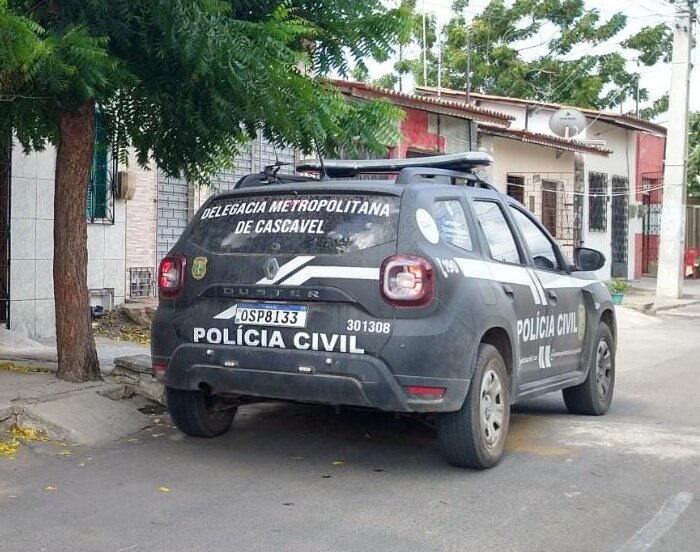 Homem e mulher são mortos a facadas dentro de casa em Cascavel