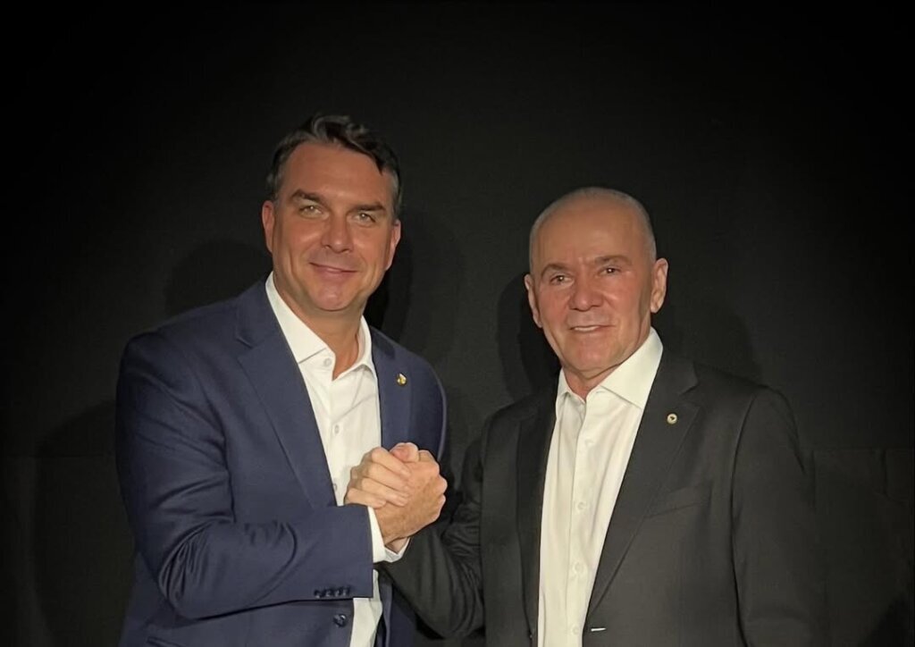 Candidatura de Alcides Fernandes ao Senado é confirmada após reunião com Flávio Bolsonaro