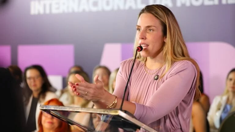 Jade Romero defende “Pix Pensão” como medida para agilizar pagamento a filhos