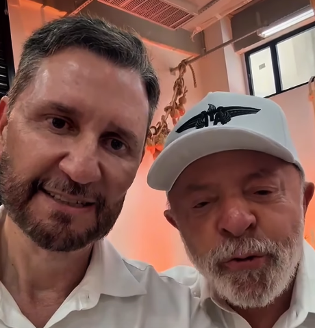 Ao lado de Romeu Aldigueri, Lula parabeniza Granja pelos 250 anos de emancipação