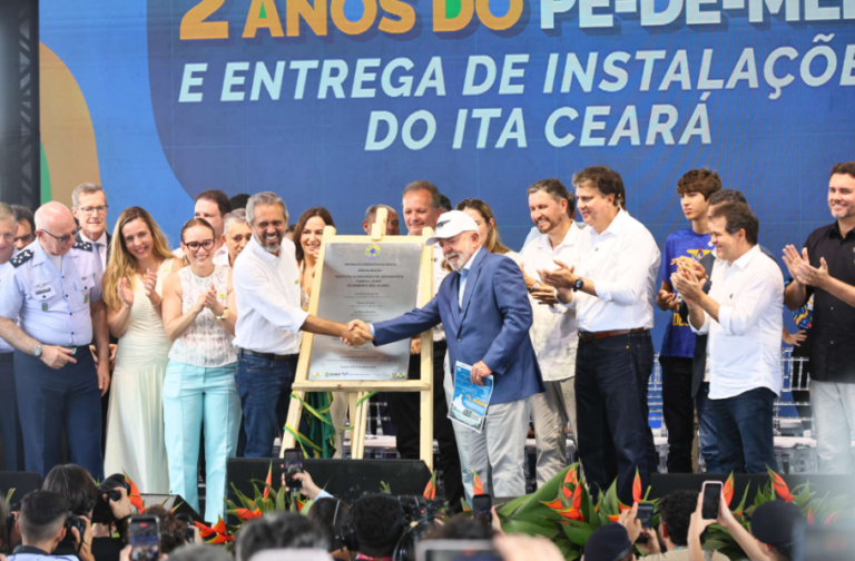 Presidente Lula entrega a primeira etapa do Instituto Tecnológico de Aeronáutica