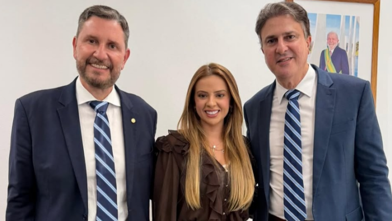 Romeu Aldigueri e Camilo Santana se reúnem com prefeitos e vereadores cearenses em Brasília